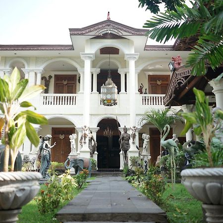 Rumah Pesik Art Heritage Gondowulung Exterior foto